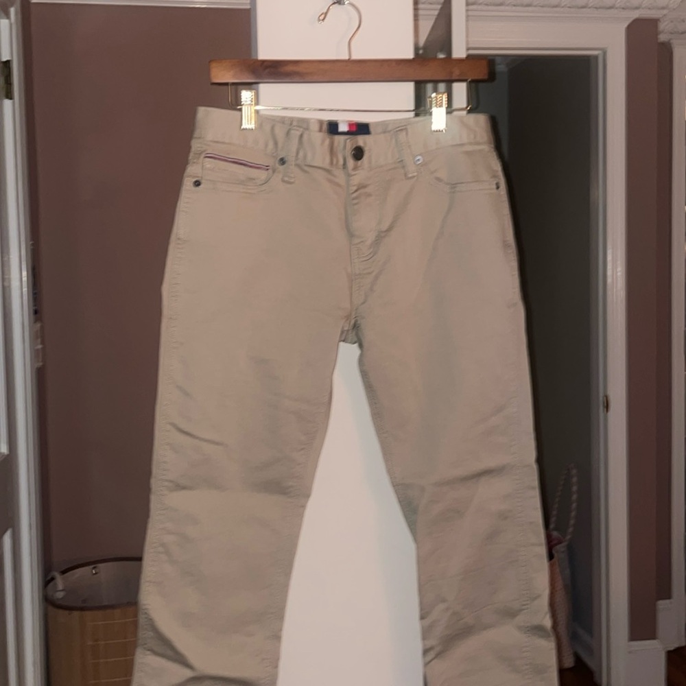 Men’s Tan Khakis